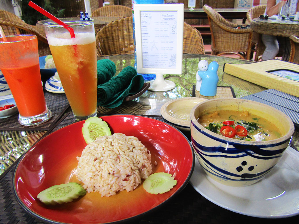 peace_cafe Cascadian Abroad